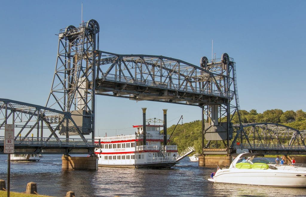 Boardwalk Resort Vacations Highlights Romantic Getaways in the Midwest